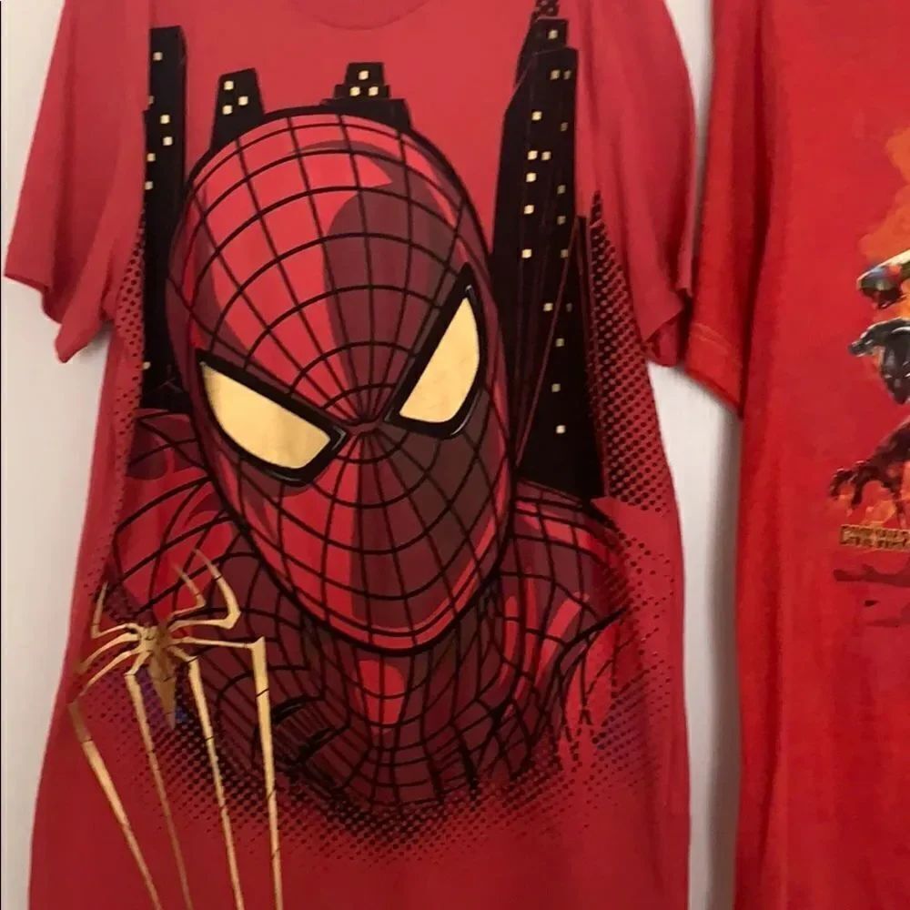 Short sleeve tops bundle 2 - Picture 2 of 5